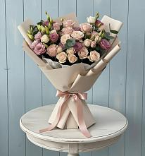 Букет цветов из:  Розы и Лизиантусы в Арчединской