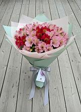 Букет цветов из:  Альстромерии в Арчединской