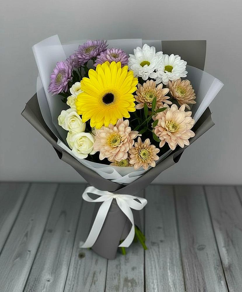 Букет цветов из: Розы, Герберы и Хризантемы в Арчединской