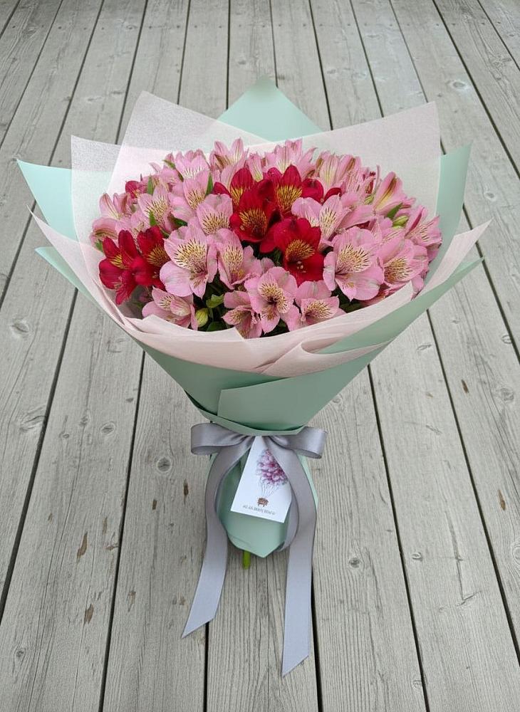 Букет цветов из: Альстромерии в Арчединской