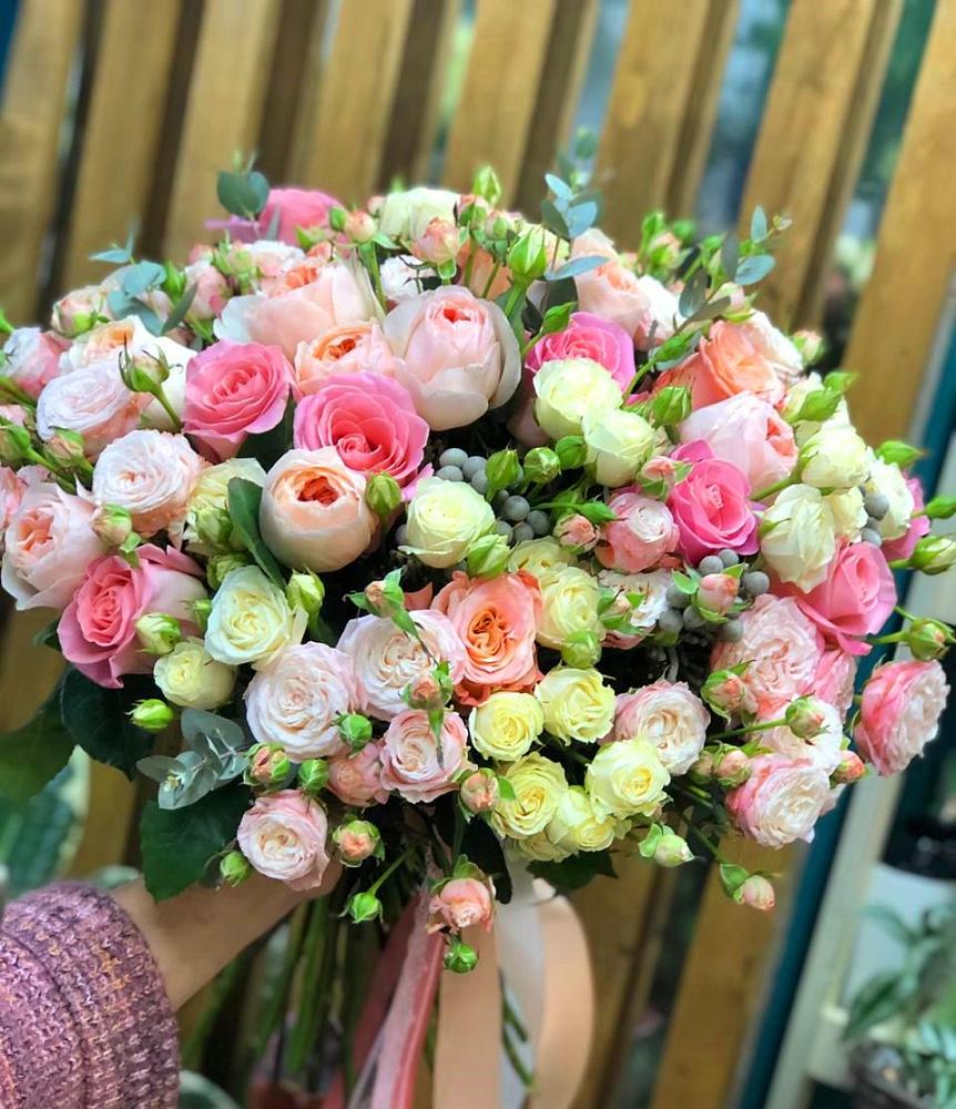 Букет цветов из: Розы в Арчединской