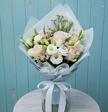 Букет цветов из:  Розы и Лизиантусы в Арчединской