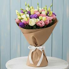 Букет цветов из:  Лизиантусы #REPLACE_PRED# Арчединской