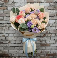 Букет цветов из:  Розы, Лизиантусы и Гвоздики в Арчединской